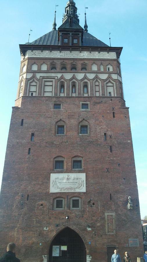 W Kamienicy Appartement Gdańsk Buitenkant foto